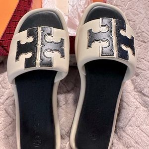 Tory Burch slide